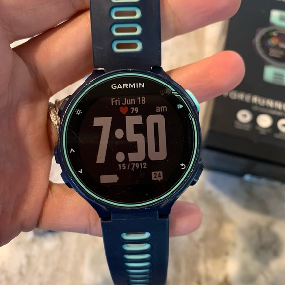 Garmin Forerunner 735 XT - Picture 3 of 5